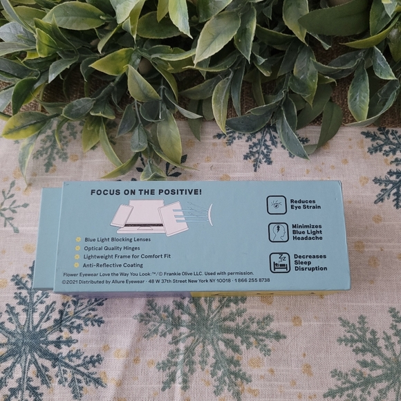 Flower eyewear blue light blocking glasses, new - Picture 4 of 5